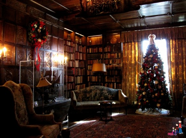 Library at Salisbury House, Des Moines, Iowa