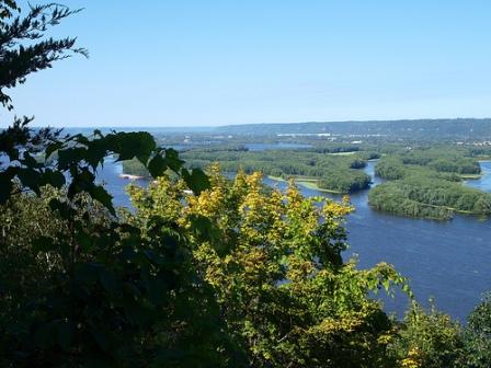 Mississippi River from Pikes Peak State Park