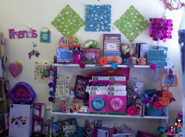 Decorating Bling at Cornerstone Cottage Kids Hampton Iowa