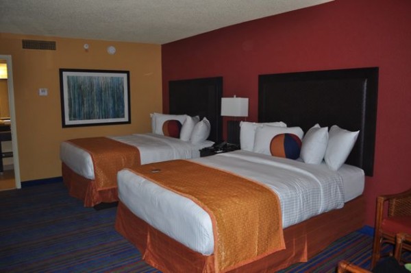 Queen-size beds at CoCo Key Queen-size beds at CoCo Key
