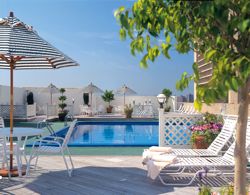 Roof_Top_Pool_300dpi Roof_Top_Pool_300dpi