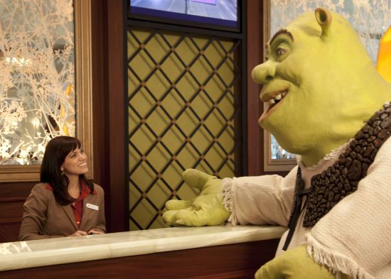 Shrek checks into Gaylord Hotels