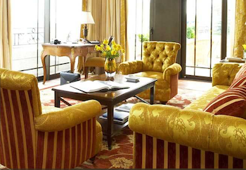 I did not sit in these comfortable chairs at the Hotel Metropole Monte-Carlo and discuss the affairs of the day. Samantha Brown may have though.