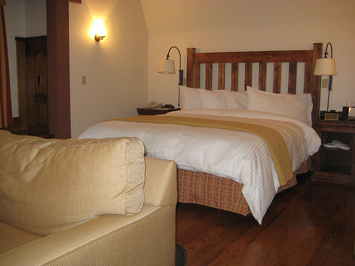 "Harvest Inn"