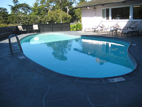 "Hofsas House Pool"