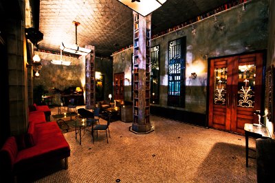 Front Room at Hemingway's Lounge