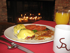 "Alisal Ranch Eggs Benedict"